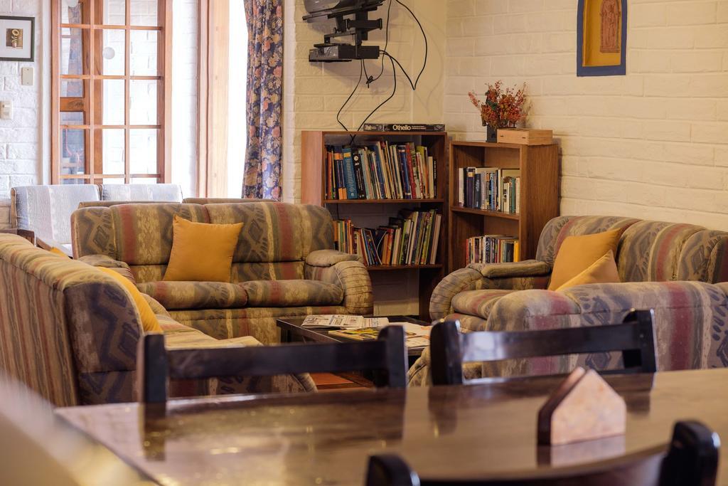 Apartamentos Los Quipus Quito Esterno foto